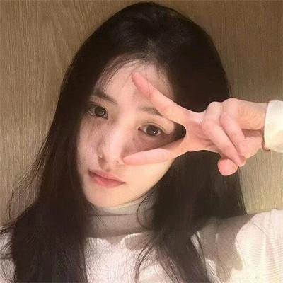 查理咬我手指